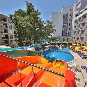 Отель Prestige Deluxe Aquapark Club, Золотые Пески
